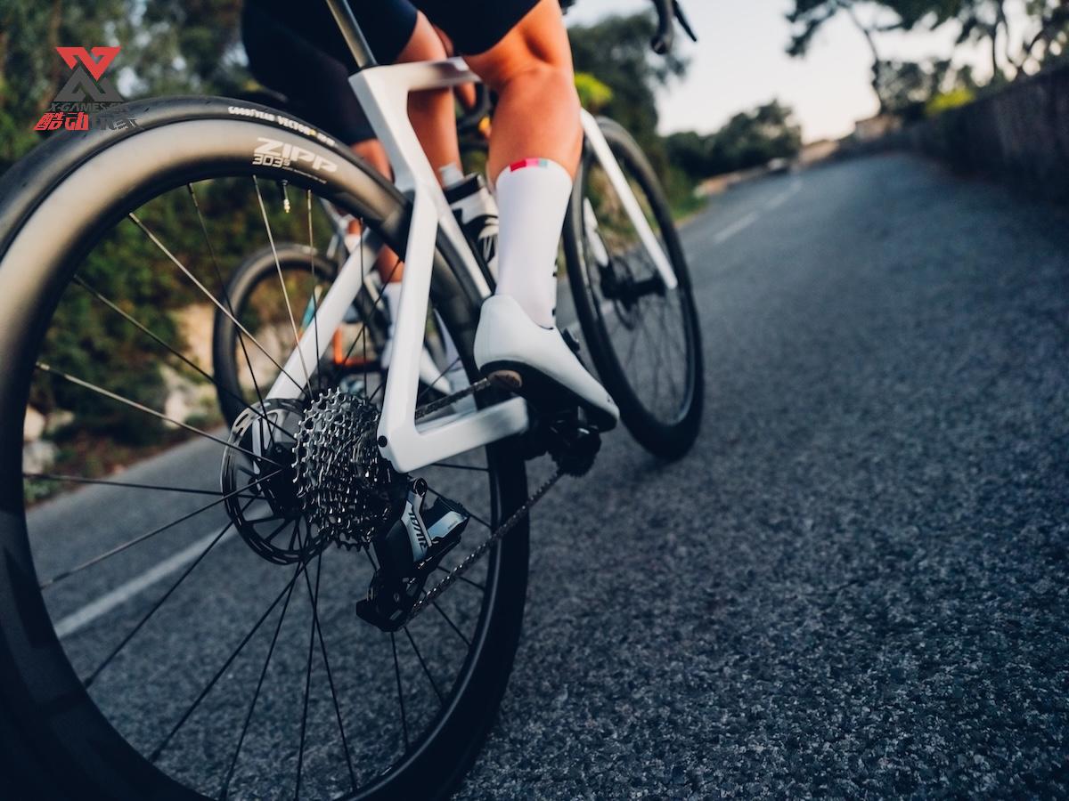 SRAM Force & Rival AXS 系列焕新登场